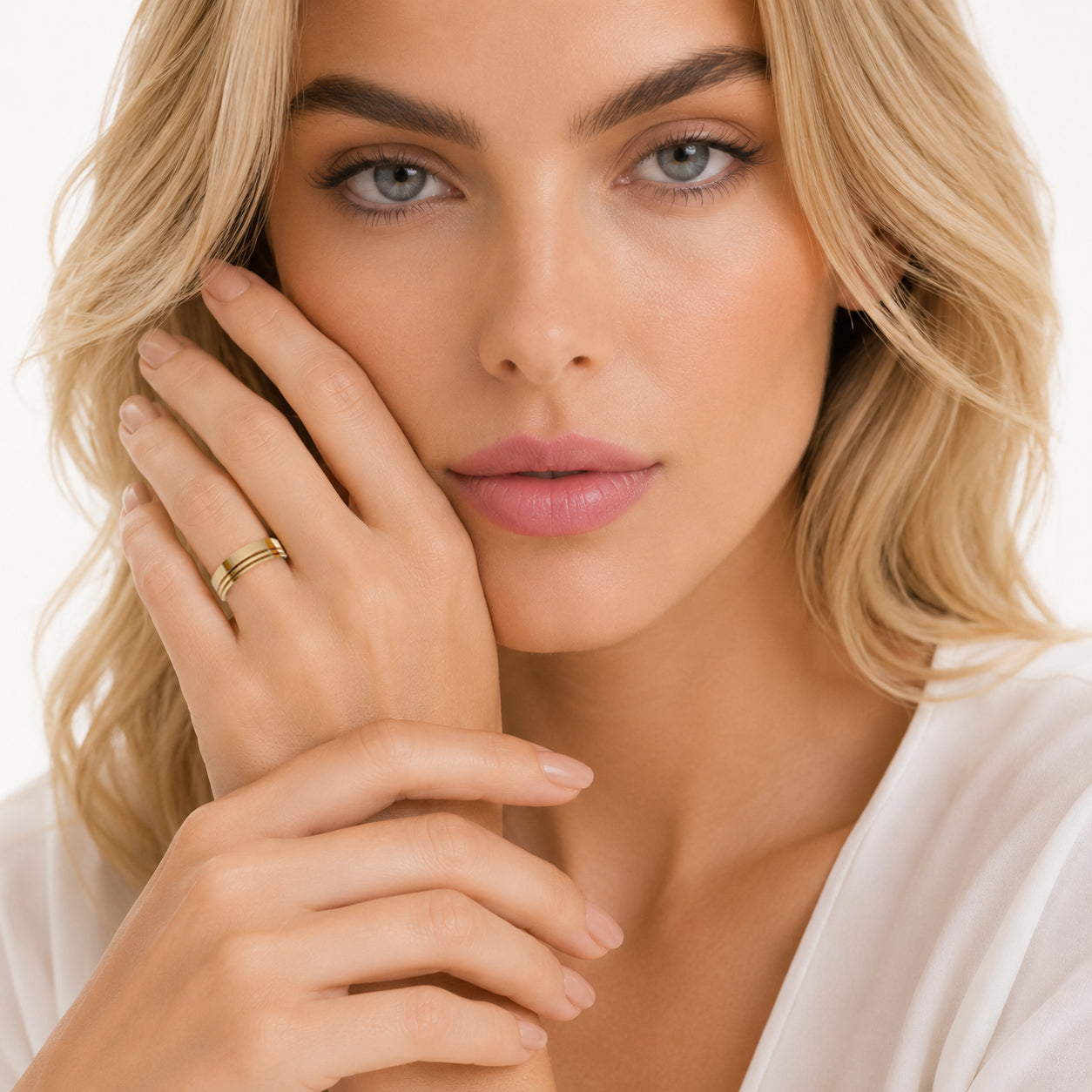 Aliança Axiom Ouro 18K 6mm